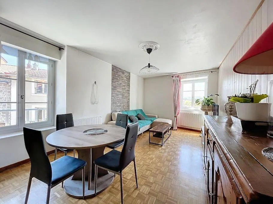 Apartment Le Puy En Velay - Rocher Saint-Michel D'Aiguilhe France
